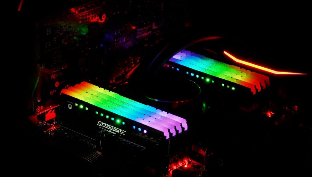 Módulo de memória para games Ballistix Tactical Tracer RGB DDR4 chega ao mercado