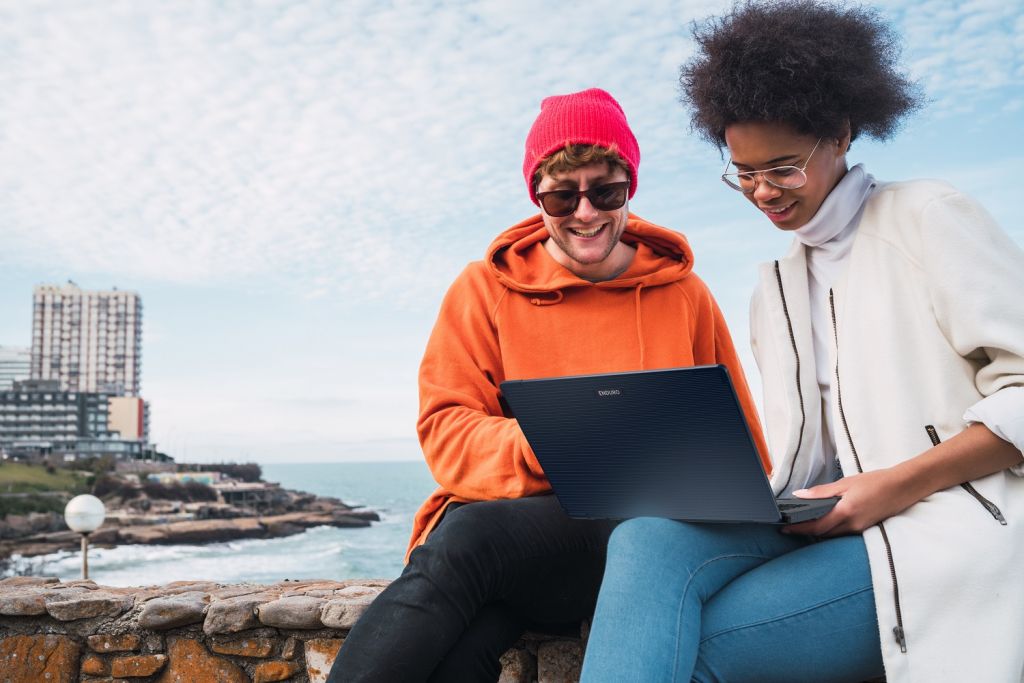 Novos modelos de notebook e tablet da Acer são duros na queda
