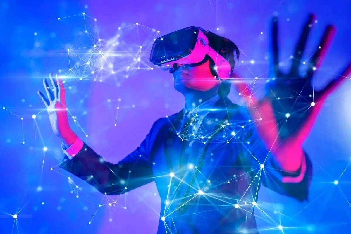 Meta define padrão de headset AR/VR, mas a concorrência está se preparando
