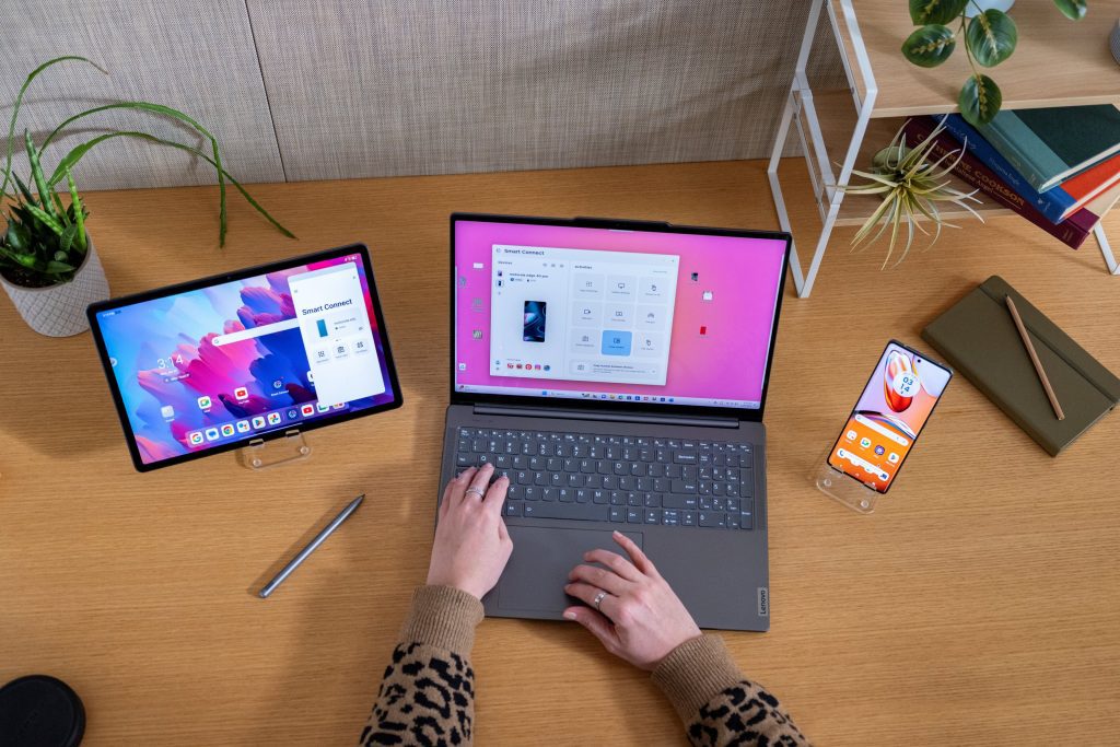 Lenovo promove a força de trabalho habilitada para IA agêntica confiável