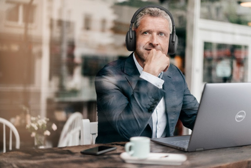 Dell Technologies anuncia no Brasil headset com IA embarcada