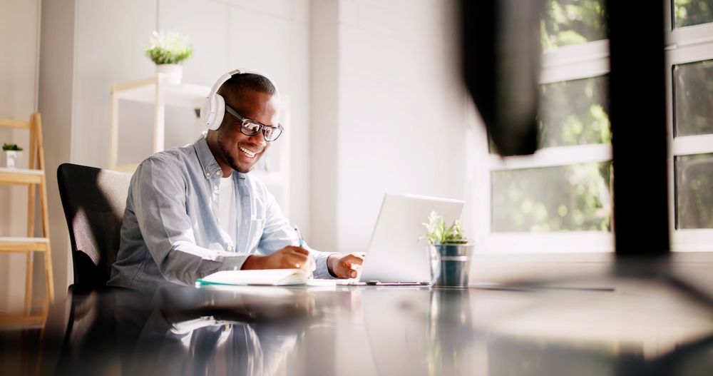 Udemy e HSM unem forças para impulsionar a força de trabalho no Brasil