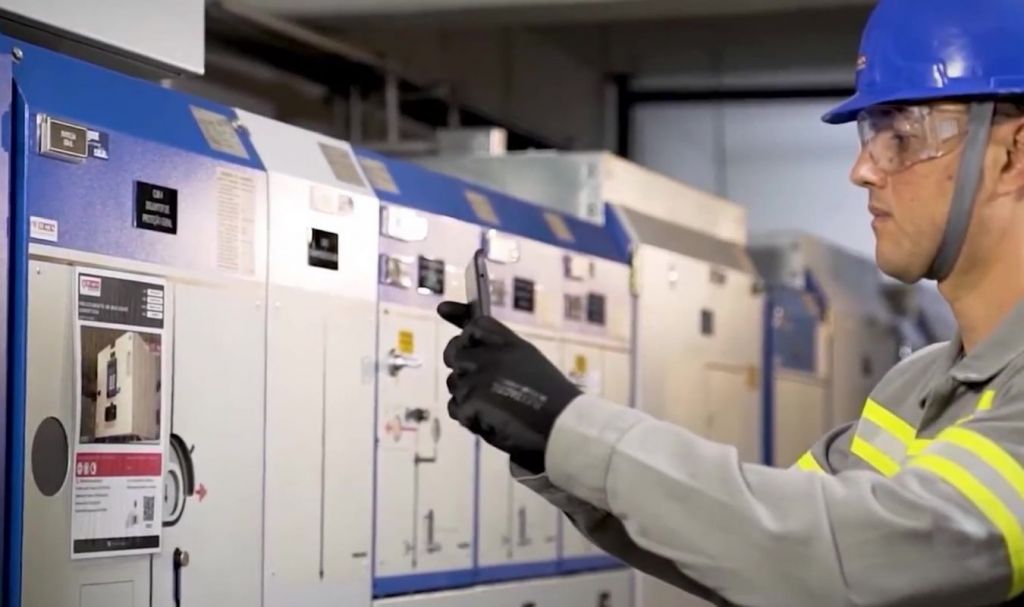 Grupo Temon lança software com realidade aumentada para gestão de usinas fotovoltaicas