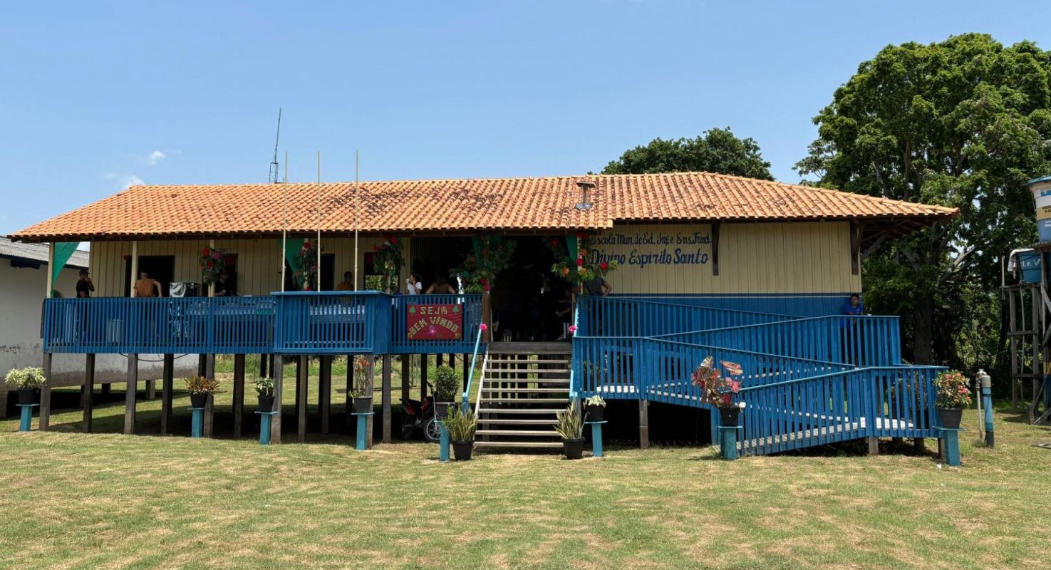 Escolas do Pará recebem Internet de alta velocidade via satélite