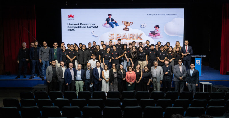 Equipe brasileira vence edição latino-americana da Huawei Developer Competition 2025