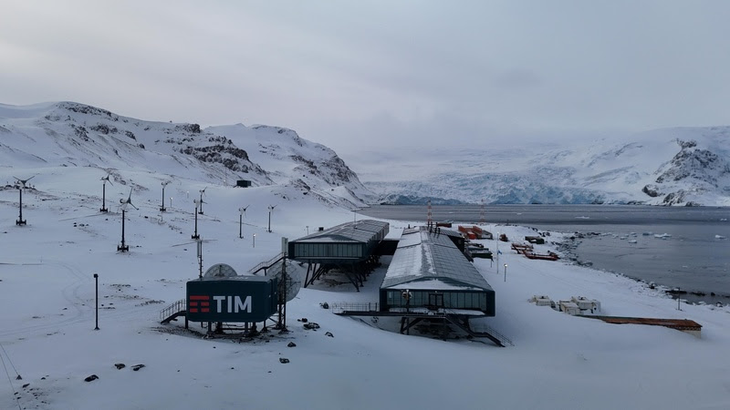 TIM Brasil leva 5G à estação brasileira na Antártica para avanço da ciência