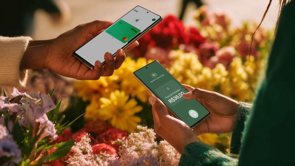 PicPay Tap transforma celular de empreendedores em maquininha