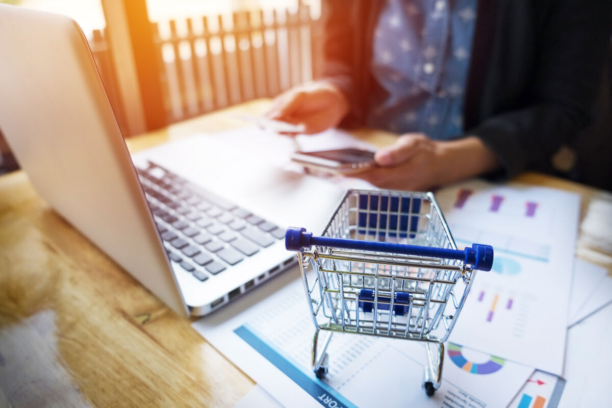 Estudo da Loggi mostra que PMEs do e-commerce pretendem investir em IA