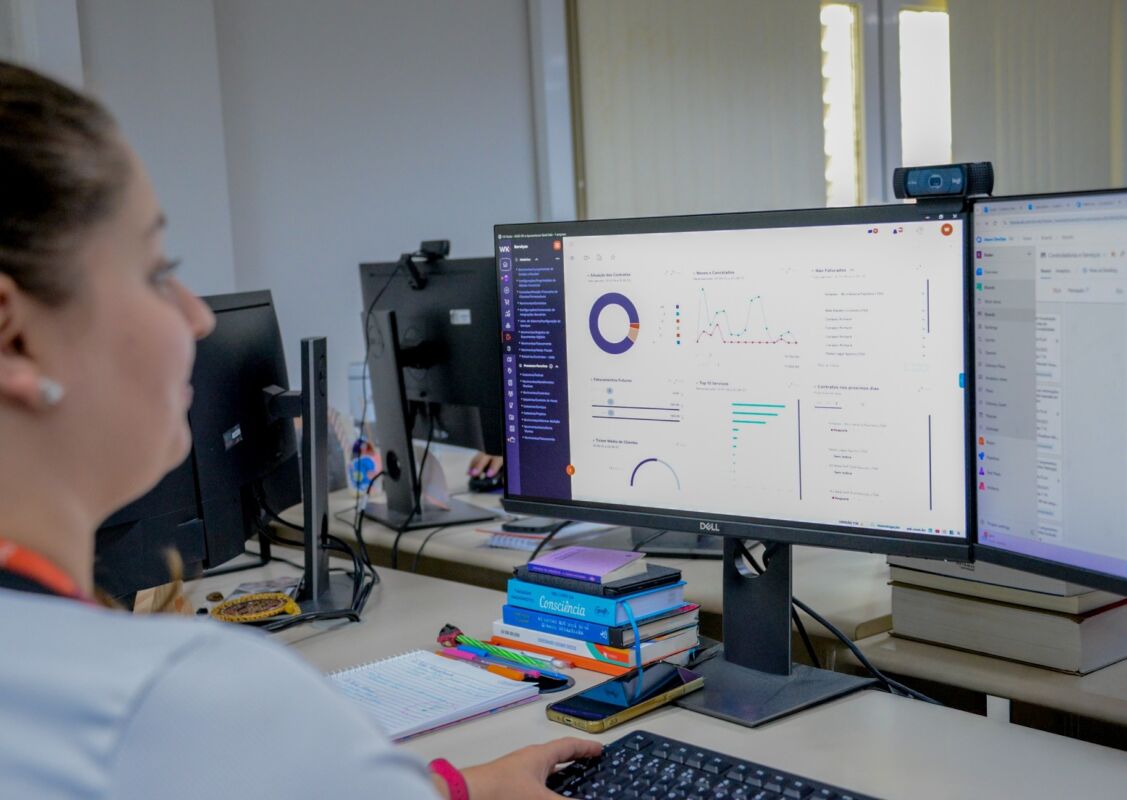 O impacto da tecnologia na redução de custos operacionais, da planilha ao ERP