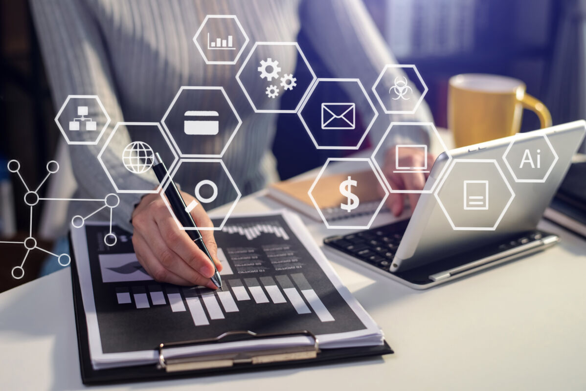 ERP com IA transforma a gestão de micro e pequenas empresas brasileiras